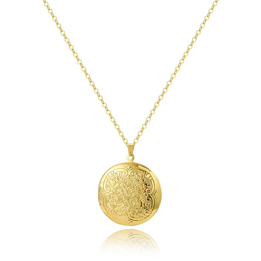 Personalized Gold Photo Locket Necklace, Gift for Her