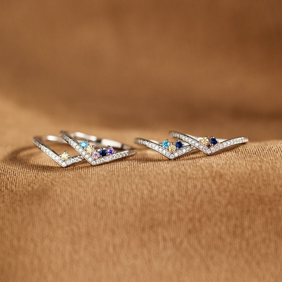 Personalized Chevron Pavé Birthstone Ring - Gift for Grandma Mom