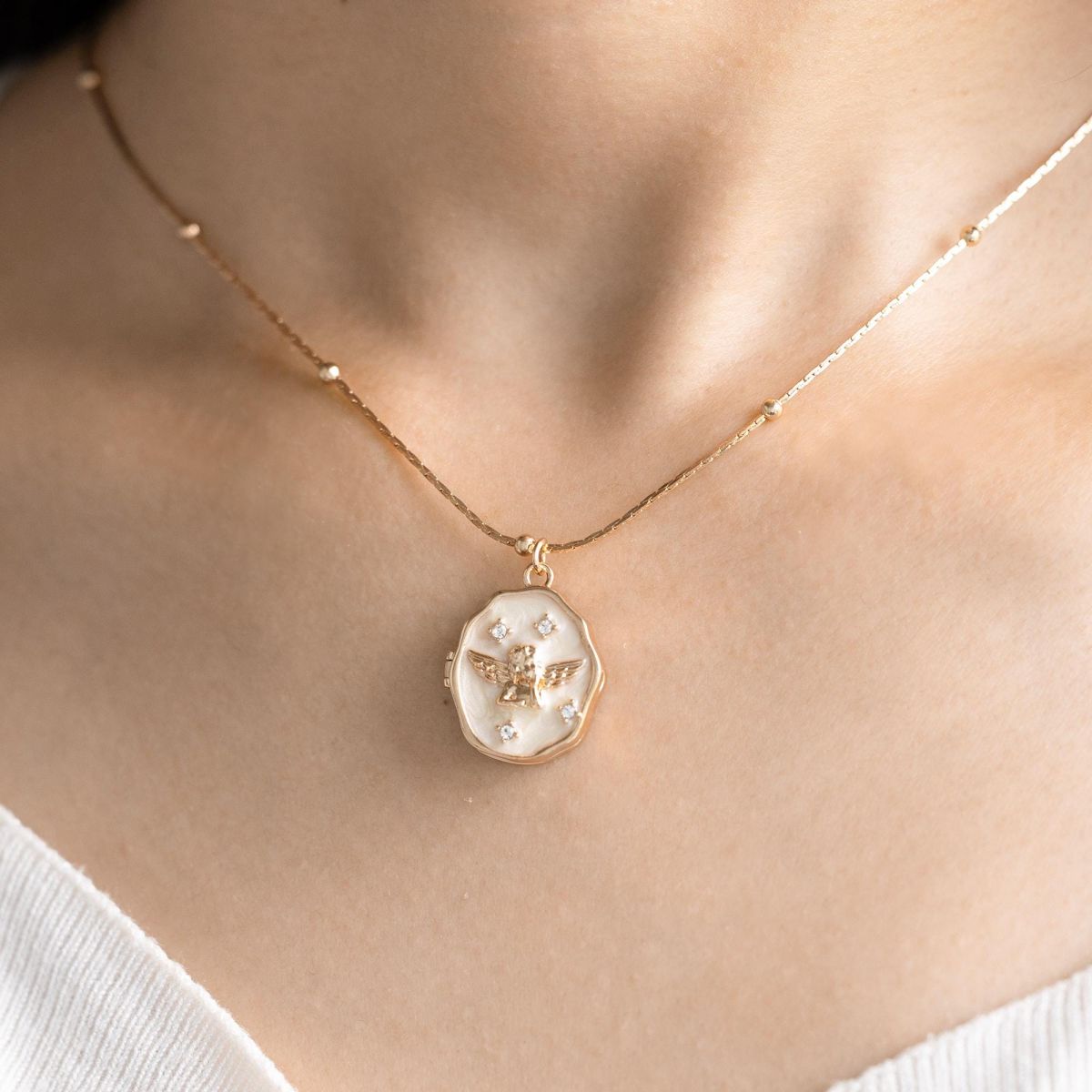 Personalized Photo Locket Necklace with Angel