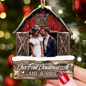 Red Barn Christmas Couple Custom Photo - Personalized Photo Ornament
